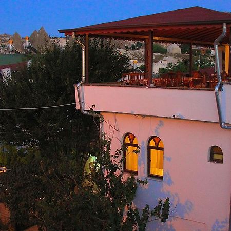Happydocia Bed and Breakfast Göreme Exteriör bild