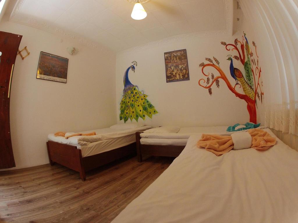 Happydocia Bed and Breakfast Göreme Exteriör bild