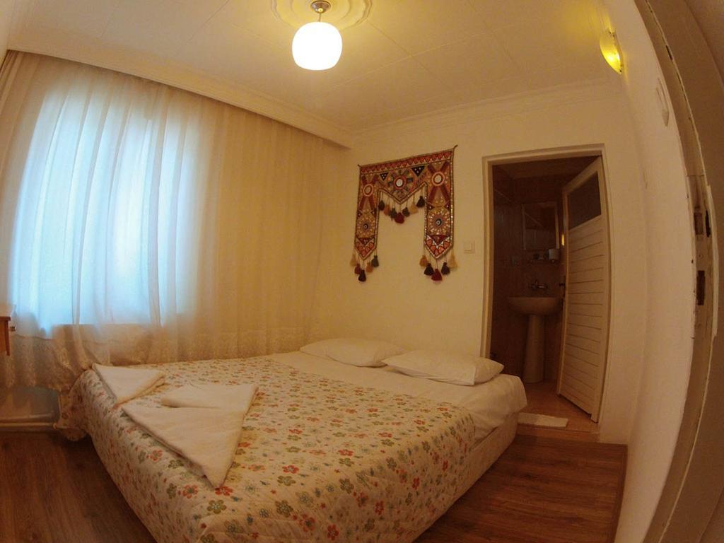 Happydocia Bed and Breakfast Göreme Rum bild