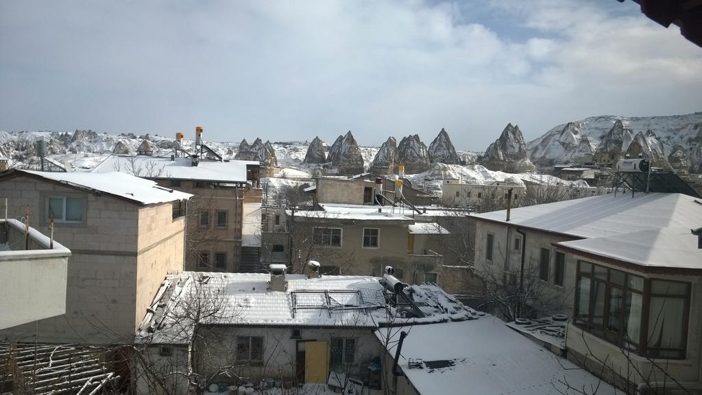 Happydocia Bed and Breakfast Göreme Exteriör bild